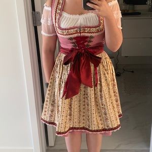 Mini Dirndl -Authentic for Oktoberfest! (Sz. US 8)